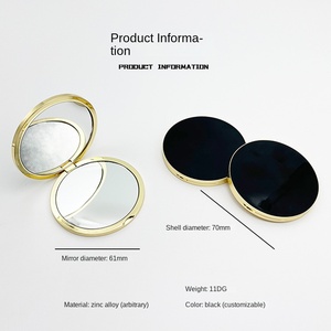 Specchio per Trucco Moderno di Lusso Personalizzato, Lucidato, con Logo Inciso, Portatile, Placcato Oro, in Metallo Nero - Product Image 5