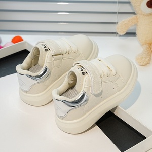 Chaussures Blanches <span class=keywords><strong>pour</strong></span> Tout-Petits Printemps Automne Vente en Gros Semelle Souple Fermeture Velcro Motif Dessin Animé Enfants 6 Ans Nouveauté Tout-Assorti - Product Image 4
