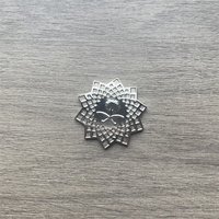 2030 Kundenspezifische Personalisierte Weiche Emaille-Anstecknadel Logo Nationalfeiertag 91 Metall-Brosche VAE-Abzeichen Reversnadeln mit Saudi-Arabien-Emblem