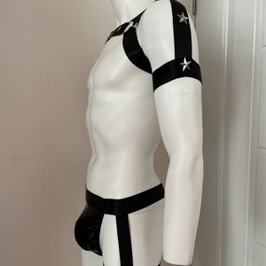 Ensemble de harnais de bondage sexy pour hommes, harnais de poitrine en polyester élastique, sangles pour hommes, costume gay, lingerie pour jeux nocturnes - Product Image 6
