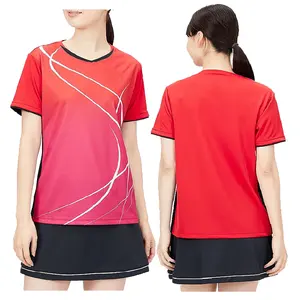 Le dernier ensemble d'uniformes rouges design personnalisé propre conception d'uniforme de tennis d'équipe