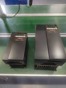 อินเวอร์เตอร์ Aikon VFD 380V สำหรับมอเตอร์  ตัวแปลงความถี่แบบประหยัด  ควบคุมมอเตอร์และคอมเพรสเซอร์แบบ 3 เฟส รุ่น AGD100 380v Varia - Product Image 6