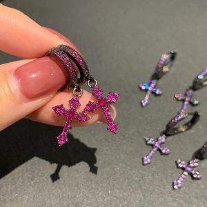 Pendientes de Plata de Ley S925 con Cruz, Diseño de Alta Gama, con Diamantes, Estilo Moderno y Personalidad - Product Image 5