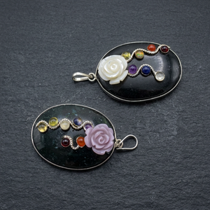 Pendentif ovale en tourmaline noire pour la fabrication de bijoux avec incrustation de fleur de rose, Feng Shui, Reiki, décoration intérieure - Product Image 2