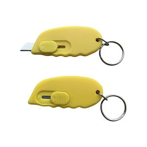 Promocional logotipo personalizado retráctil Mini cortador de sobres de plástico llavero abrecartas - Product Image 2