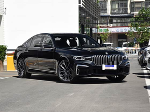 BMW 740Li 2019, berline haut de gamme luxueuse, puissante et confortable, idéale pour les affaires et <span class=keywords><strong>le</strong></span> transport VIP. - Product Image 5