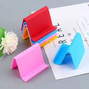 Soporte Ligero y Simple para Teléfono Móvil en Color Caramelo, Porta Tarjetas de Visita Portátil para el Hogar o la Oficina, Accesorio de Escritorio Impermeable - Product Image 4