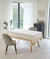 Ensemble de linge de table 2410H avec nappe, serviettes et anneaux de serviette à bordure dorée motif clé grecque pour la salle à manger et les mariages