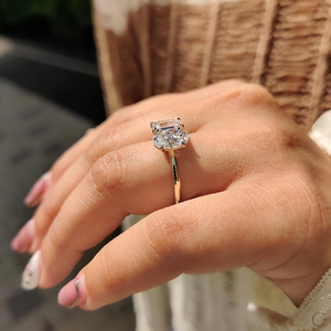 Bague en diamant de laboratoire étincelante, élégante, abordable, bijoux de luxe éthiques pour femmes, fabriqués en Inde - Product Image 2