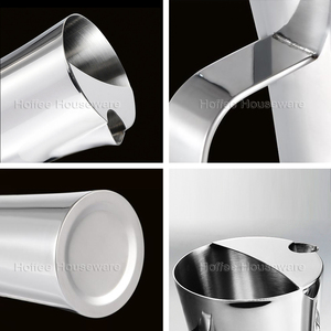 Jarra de Metal para Bebidas Frías y Calientes, para Restaurante, Cocina, Hogar, Bar, Jarra de Agua de Acero Inoxidable 304 Dorada - Product Image 5
