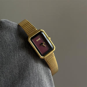 Reloj de cuarzo de alta gama, elegante y de lujo, reloj de mujer rectangular retro de aleación, correa de acero inoxidable - Product Image 5