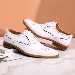 Chaussures Richelieu en Cuir Blanc Haut de Gamme pour Hommes – Idéales pour le Bureau, les Affaires et les Fêtes – Personnalisables avec Amorti – Collection Automne - Product Image 3