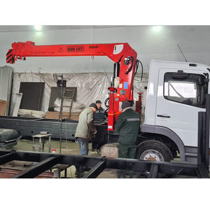 Grue hydraulique montée sur camion BOB-LIFT <span class=keywords><strong>4</strong></span> tonnes, <span class=keywords><strong>5</strong></span> tonnes, 8 tonnes, manipulateur adapté à diverses opérations de déchargement - Product Image 1