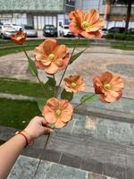 Groothandel Senior Bloemendesign Verschillende Soorten Kunstbloemen Oranje Kleur Bloem voor Bruiloftdecoratie Herfstthema