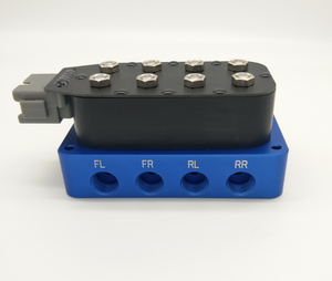 Valvola Solenoide per Sospensioni Pneumatiche 3/8 NPT 1/4 NPT, Blocco Accuair per Sospensioni Pneumatiche a 4 Angoli VU4 - Product Image 2