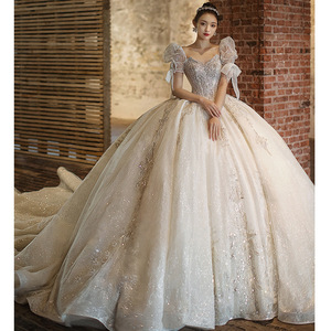 NDB10558 Vente en gros Robe de mariée de haute qualité à succès, robe de soirée à fleurs 3D et perles, Wilderly Bride - Product Image 2