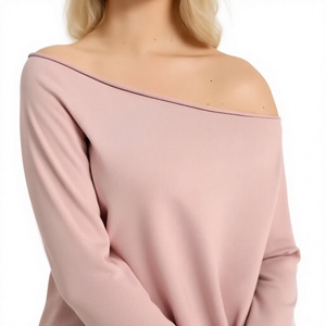 เสื้อครอปท็อปผู้หญิงแบบ OEM คุณภาพสูง น้ำหนักเบา สวมใส่สบาย ไม่มีลาย - Product Image 5