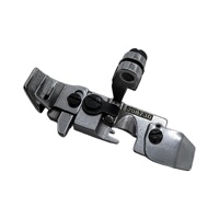 Support de pied presseur durable pour machine à coudre surjeteuse avec sangle d'attache, compatible avec Pegasus M752/M700 et Silver Arrow 747