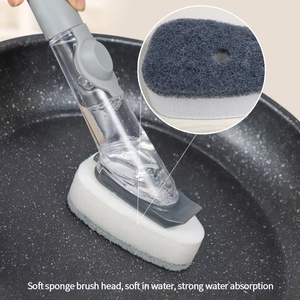 Cepillo de limpieza de cocina 2 en 1 al por mayor con mango largo, dispensador de jabón y esponja para fregar ollas y platos, limpiador extraíble - Product Image 6