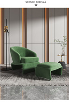 Fauteuil de salon de style luxueux avec ottoman, revêtement en tissu