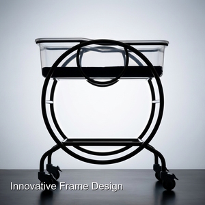 凯灵医疗公司生产的优质不锈钢医院婴儿床，具有集成储物空间和移动轮子 - Product Image 3