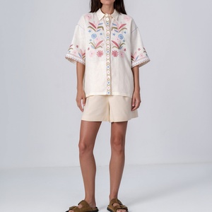 Conjunto de Lino de Manga Corta para Mujer con Logotipo Personalizado al por Mayor 2025, Camisas con Botones y Pantalones Cortos, Traje Casual de Moda para Mujer - Product Image 2