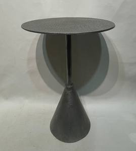 Mesa auxiliar moderna de grafito de alta calidad con diseño ondulado, muebles de la mejor calidad a precio de mayoreo. - Product Image 1