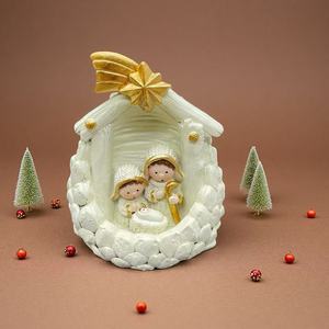 SWAITE Regalos Navideños para el Hogar - Set de Esculturas del Nacimiento de Jesús - Decoración Artesanal de Resina para Interiores SW6546 - Añade un Toque Festivo Navideño - Product Image 6