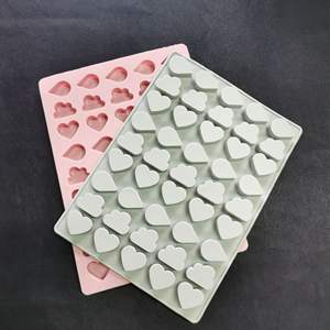 Nuevo Molde de Silicona para Caramelos de Gelatina y Gomitas con Forma de Corazón y Nube, 45 Cavidades, Grado Alimenticio - Product Image 5