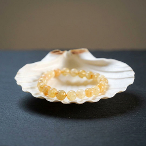 Bracelet en perles de quartz rutilé doré naturel, unisexe, bijou en pierre polie - Product Image 5