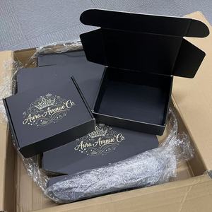Scatole di Carta Ondulata Personalizzate per Imballaggio Prodotti, Confezioni Regalo in Nero e Rosa - Product Image 6