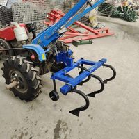 Implementos Agrícolas para Tractores de Una Sola Rueda: Azada Cultivadora, Pala para Remover la Tierra, Arado para Hacer Surcos, Herramientas para Desherbar.