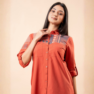 Vestido Camisero Corto Elegante Premium para Mujer, Algodón con Bordado Geométrico, Calidad Boutique - Product Image 2