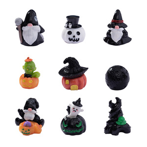 Miniatures en résine d'Halloween : citrouilles, gnomes, fantômes – Décorations artisanales d'intérieur D1812 - Product Image 1