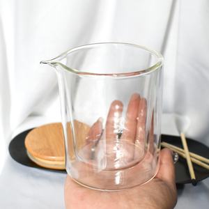 Bougeoirs en verre borosilicate à double paroi de 5oz 7oz avec logo de couleur personnalisé bocaux de massage personnalisés avec couvercle en <span class=keywords><strong>bambou</strong></span> à bec verseur - Product Image 3