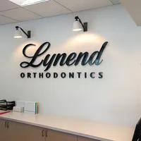 Lettres de signe en acrylique alphabet en plastique découpées au laser