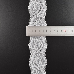 Ruban de dentelle de garniture de motif floral de tricot de chaîne pour décorer la conception florale et la lingerie - Product Image 4