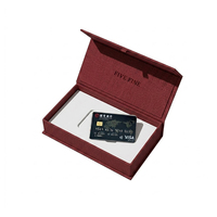 Boîte d'emballage de luxe rouge foncé pour carte VIP - Boîte pour carte de membre - Boîte pour carte-cadeau - Boîtes rigides avec laminage brillant/mat et gaufrage