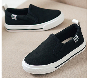 أحذية رياضية عالية الجودة مخصصة سهلة الارتباط للأطفال أحذية مشي للأطفال أحذية قماشية سوداء - Product Image 4