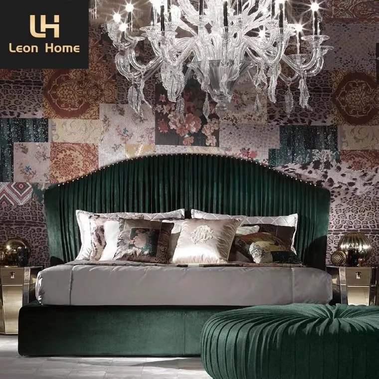 Conjunto de cama de diseño italiano para dormitorio, muebles de lujo elegantes y modernos de tela verde suave de tamaño king, con cabecero grande