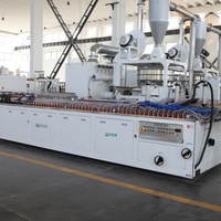 Ligne de production automatique de panneaux de porte en PVC/profilés WPC