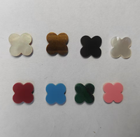Vente en gros 8x8mm -- 12x12mm pierre naturelle chance pierre précieuse coquille agate trèfle à quatre feuilles pierre pour la fabrication de bijoux