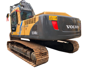 Pelle sur chenilles Rail Volvo 240EC d'occasion à bon prix Grande pelleteuse Volvo EC240blc d'occasion à vendre - Product Image 6