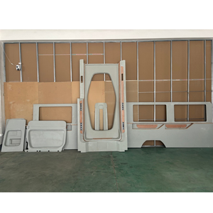 Bộ chuyển đổi nội thất xe Sprinter hạng sang với vách ngăn, tường bên, trần, cửa hậu, viền cửa sổ dành cho Mercedes Benz - Product Image 5