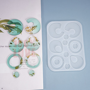 INTODIY cristal goutte <span class=keywords><strong>moule</strong></span> pendentif boucles d'oreilles <span class=keywords><strong>bijoux</strong></span> faits maison ornements <span class=keywords><strong>moule</strong></span> irrégulier en <span class=keywords><strong>Silicone</strong></span> - Product Image 4