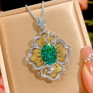 طقم مجوهرات نحاسي مطلي بالبلاتين والذهب بتصميم قصر عتيق بلون أخضر بارايبا مع قلادة وخاتم - Product Image 3