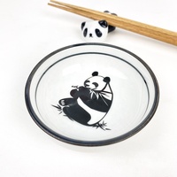 Platos de cerámica con diseño de Panda de estilo chino de fábrica y palillos de madera, cubiertos creativos, juego de regalo de sushi