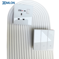 Prise murale universelle électrique 13A norme britannique avec 2 ports USB-A et 1 port USB-C, indice de protection IP21, prise murale en verre trempé 86