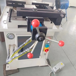 Machine de dé<span class=keywords><strong>coupe</strong></span> de tubes de tuyaux métalliques de serrage à angles multiples à haut rendement - Product Image 3