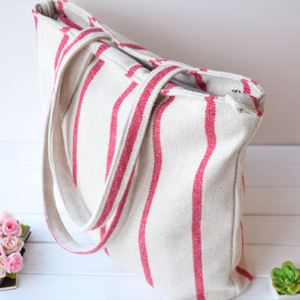 กระเป๋าผ้าแคนวาสลายทางแบบกำหนดเอง DIY ขนาดใหญ่ มีซิปสะพายไหล่ พกพาสะดวก สำหรับฤดูหนาว ลำลอง ผู้หญิง เดินทาง ฤดูร้อน ชายหาด - Product Image 2